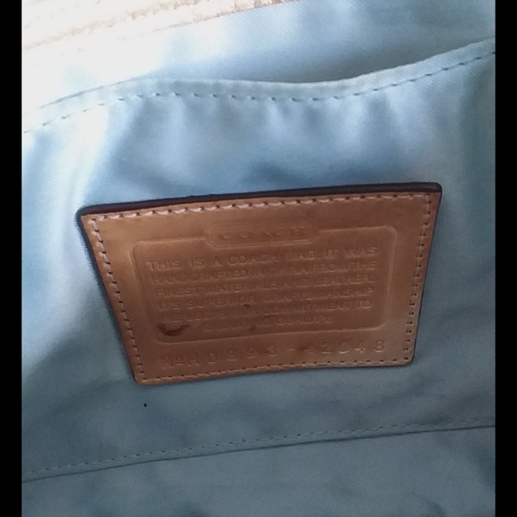 Coach - Picture 6 of 9